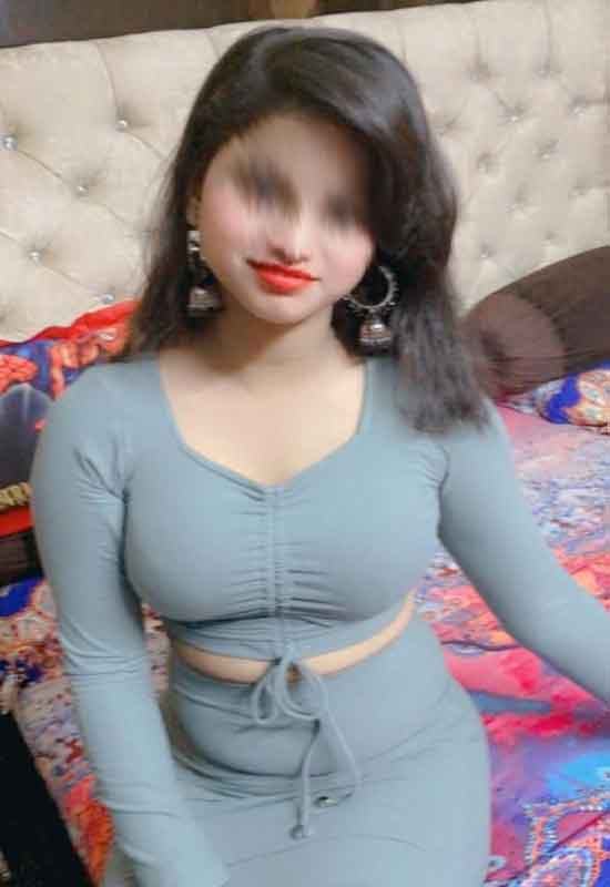 Escort girls in Hotel Sahara Star-Mumbai